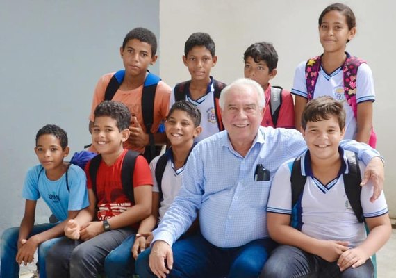 Maragogi recebe reconhecimento da Abrinq por projetos infantis