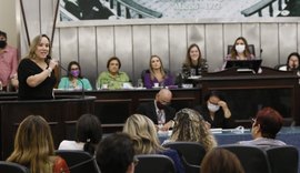 Presidente da OAB/AL, Natália Von Sohsten defende ampliação de debate sobre paridade em espaços de poder