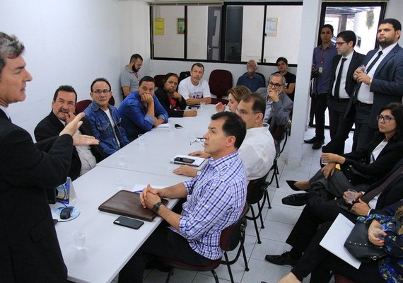 Audiência no MPT entre jornalistas e empresas de comunicação marca 3º dia de greve