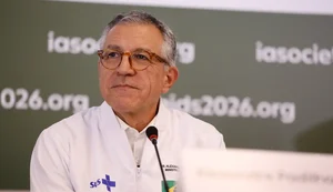 Polícia Federal desmente Veja; Alexandre Padilha aciona Justiça sobre fake news contra Lula