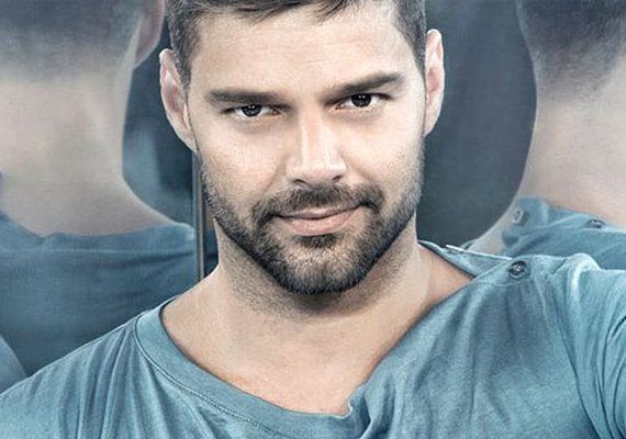 Cantor Ricky Martin fará cena de sexo gay em série americana