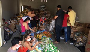 Prefeitura de Lagoa da Canoa doa três mil kits  de merenda e 22 toneladas de alimentos