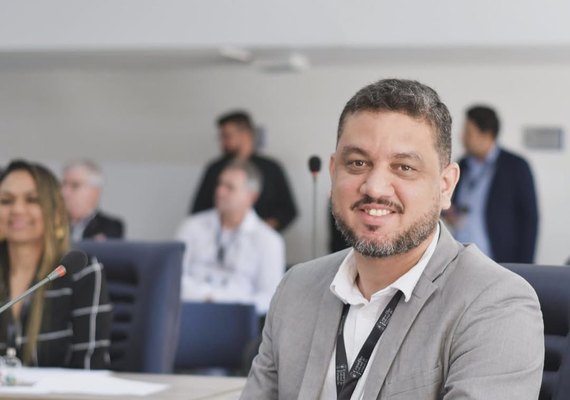 Prévias carnavalescas: CRF/AL alerta para os riscos da mistura de medicamentos e bebidas alcoólicas