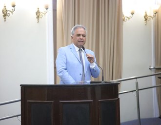 Silvio Camelo destaca papel do jornalismo no combate à desinformação no Dia do Jornalista