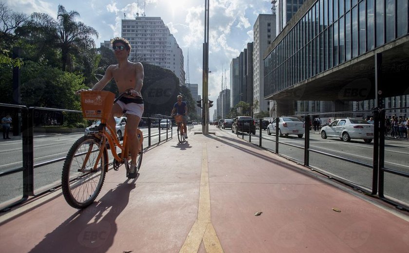 Centro histórico de São Paulo tem ruas fechadas no Dia Mundial sem Carro
