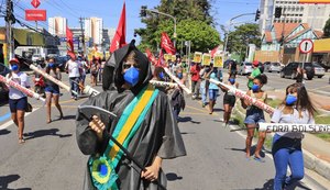 Novas denúncias intensificam atos contra Bolsonaro
