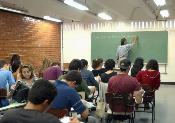Prazo de adesão de instituições ao Fies do 2º semestre termina nesta segunda