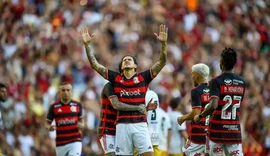 Em ritmo de folia, Flamengo derrota Volta Redonda no Maracanã