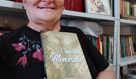 Terceiro livro da jornalista Olívia de Cássia já saiu da gráfica