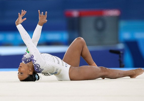 Rebeca leva Baile de Favela às finais das Olimpíadas