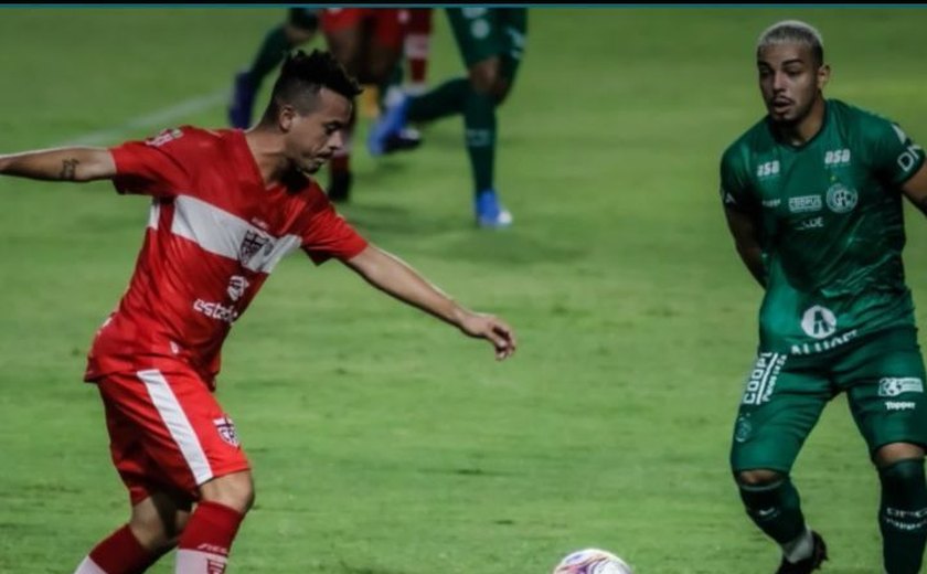 CRB vence o Guarani e garante a permanência na Série B do Brasileirão