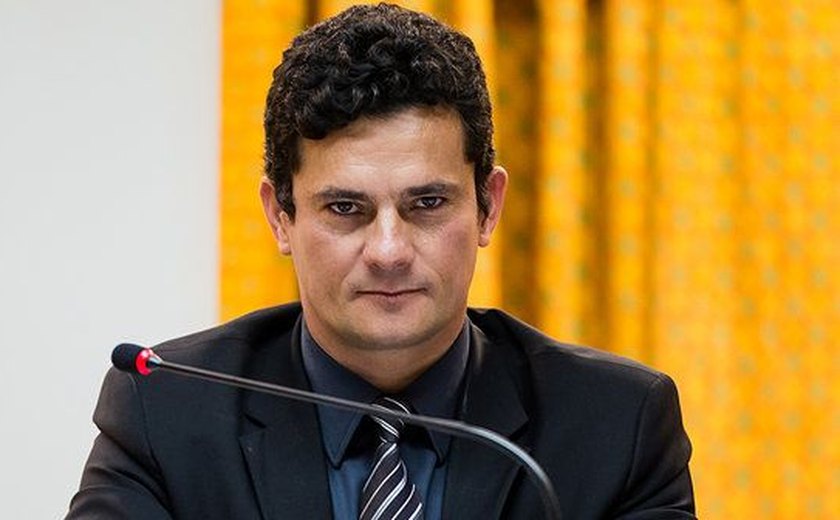 'É melhor que seja um jogo de torcida única', diz Sérgio Moro sobre Lula