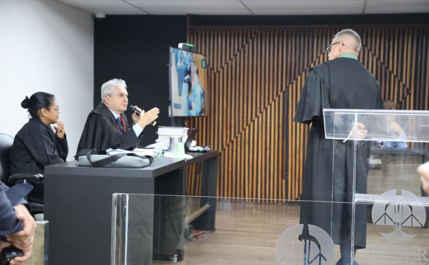 Acusada de mandar matar a própria irmã é julgada em Maceió