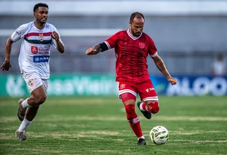 CRB pode fazer mudanças para jogo de quinta-feira com o Murici