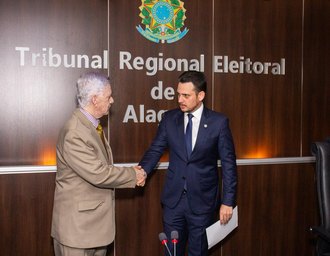 TRE de Alagoas diploma Nivaldo Albuquerque para a Câmara Federal
