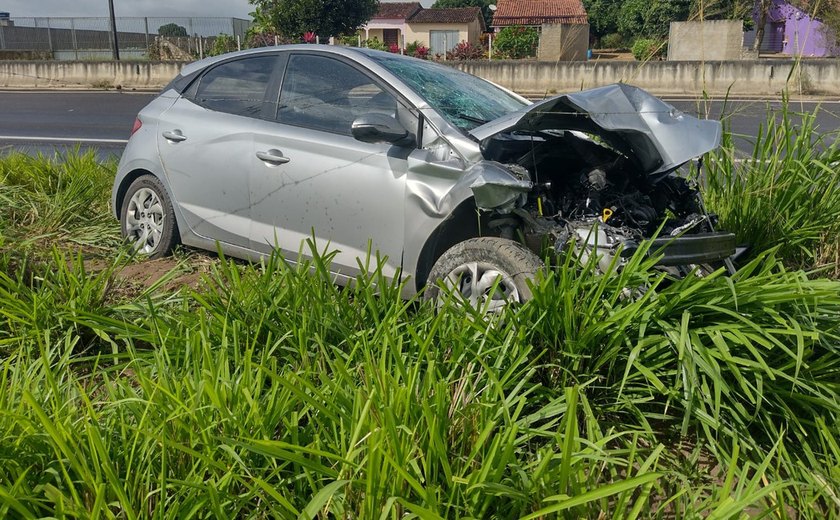 Colisão deixa quatro feridos  na zona rural de Arapiraca