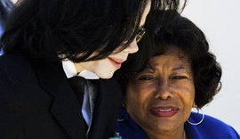 Mãe de Michael Jackson está à beira da morte, diz site