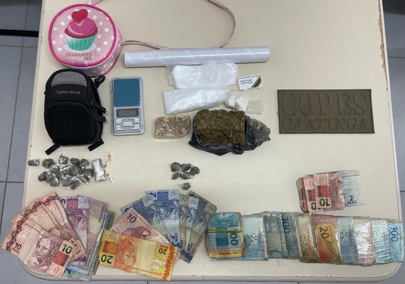 PM apreende arma e drogas durante ações no interior