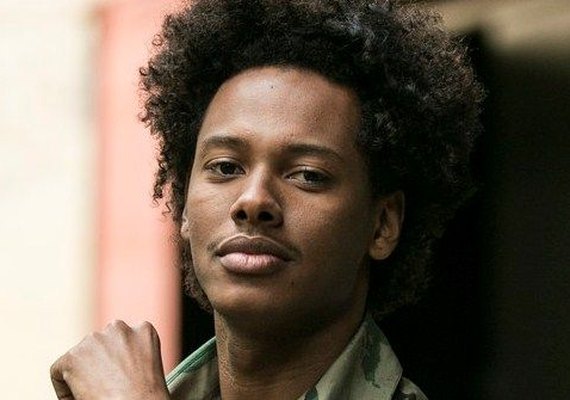 Próximos capítulos! Barman morre de overdose após beijo gay em 'A Lei do Amor'