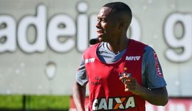 Santos ignora Atlético-MG e insiste na contratação de Robinho