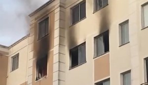 Vídeo: apartamento de condomínio no bairro Antares é incendiado por mulher