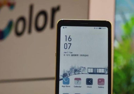 Chinesa Hisense vai lançar smartphone com tela e-Ink colorida