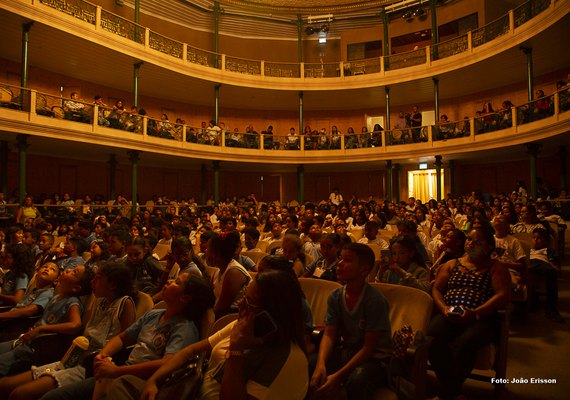 'Programação do Dia Alagoano do Teatro leva mais de 3 mil expectadores ao Complexo Cultural do Deodoro'