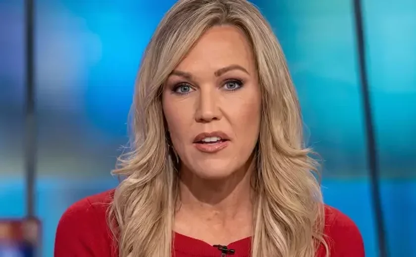 Ex-âncora da Fox News mata a própria mãe a facadas e confessa crime nos Estados Unidos