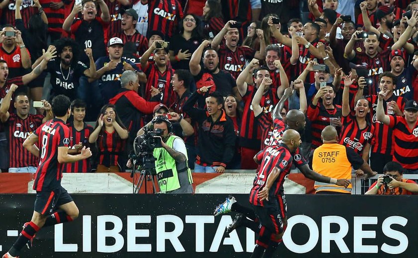 Atlético-PR estreia na Libertadores com vitória sobre o Millonarios