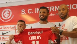 Apresentado no Internacional, Carlos traça meta de 22 gols para 2017