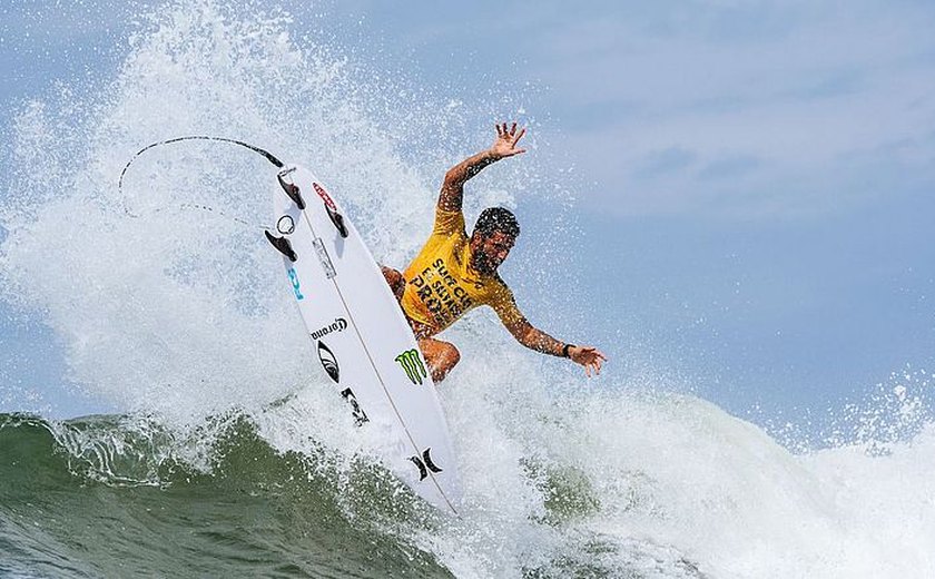 Surfe: Filipe Toledo é vice-campeão na etapa de El Salvador