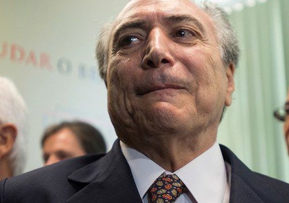 Temer desiste de demitir ministros que virarem réus