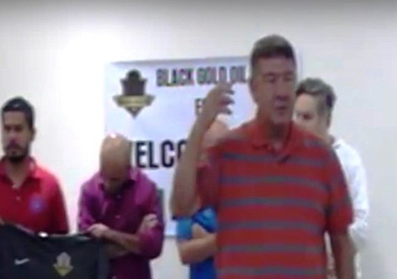 Black Gold Oil, time semiprofissional dos EUA, anuncia Joel Santana