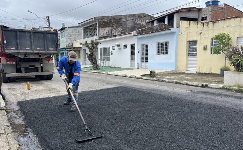 Operação Tapa-buraco utilizou quase 5 mil toneladas de asfalto no mês de julho