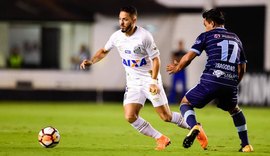 Santos empata com Garcilaso, mas avança como líder