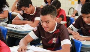 Pré-matrícula online para novatos da rede estadual termina nesta sexta-feira