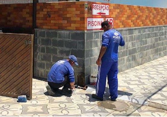 Fiscalização da Casal flagra 22 religações clandestinas de água em Maragogi