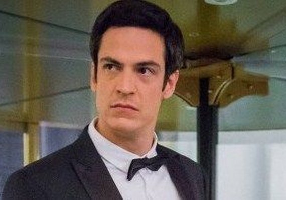 'Pega Pega': Após ser preso por roubo, Eric é acusado de corrupção