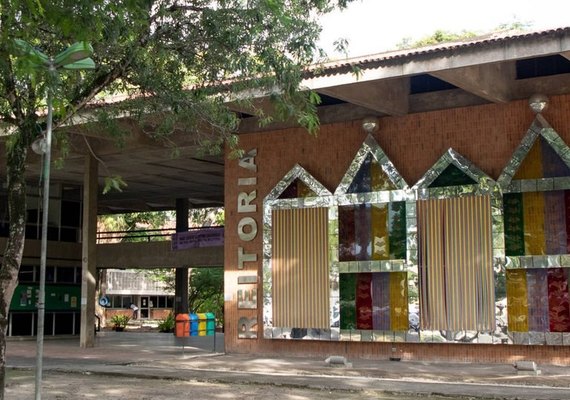 Situação da Unidade de Referência de Preço é discutida em reunião com gestão superior da Ufal