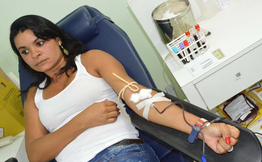 Hemoal realiza cadastro para doação de medula óssea em Delmiro Gouveia e coleta de sangue em Coruripe