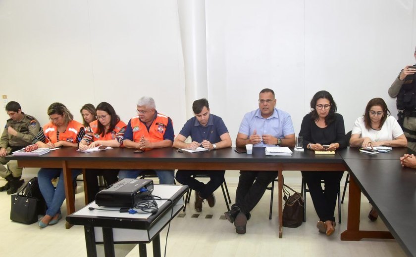 Prefeitura de Maceió cria comitê para acompanhar ações no Pinheiro, Bebedouro e Mutange