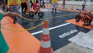 SMTT realiza ações educativas durante a Caminhada da Mulher