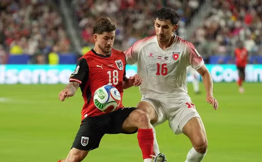 Áustria vence a Jordânia por 3x1 em partida do Grupo J