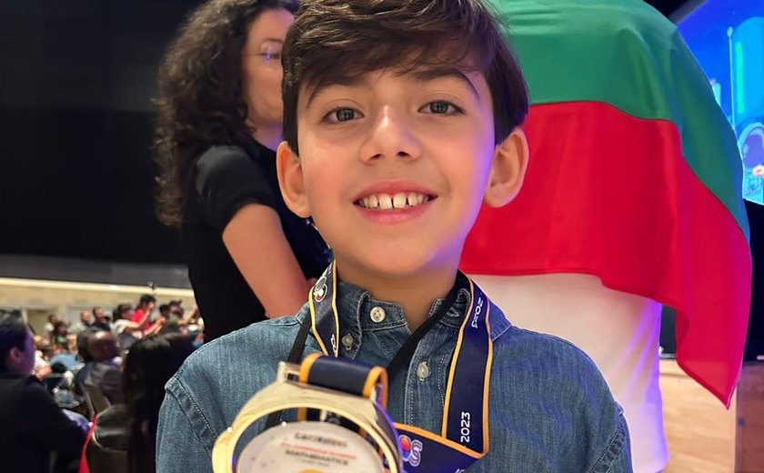 Aluno da Maple Bear ganha Medalha de Prata em Competição Internacional de Matemática