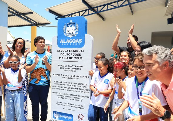 Vídeo: nova sede da Escola Dr. José Maria de Melo é entregue no Benedito Bentes