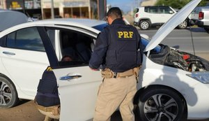 PRF recupera dois veículos em Inhapi e Rio Largo