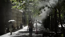 Japão diz que arcará com custo de vacinas contra coronavírus para sua população