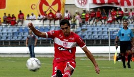 Encontro LGBT no Estádio Rei Pelé debate homofobia e apoia candidatura de Lula