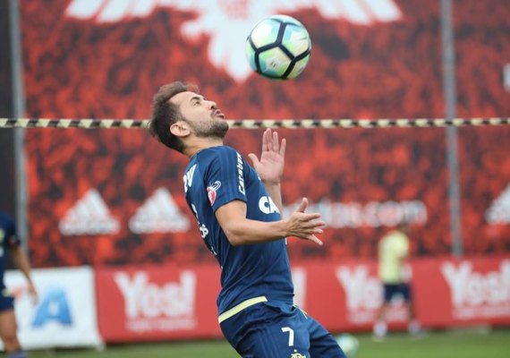 Flamengo prefere pensar jogo a jogo para não desprender dos líderes