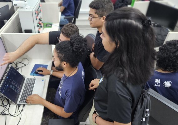 Programa de educação continuada abre vagas para alunos de Computação da Ufal